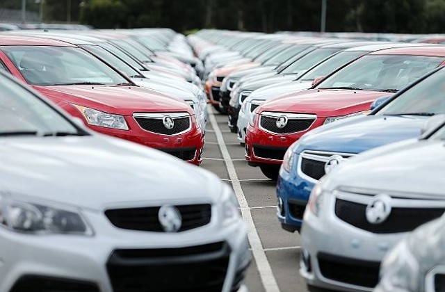 Регистрациите на нови коли в ЕС се увеличават