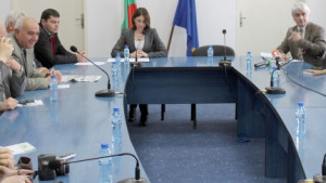 Системи за видеонаблюдение срещу битовата престъпност изграждат в Търговищко