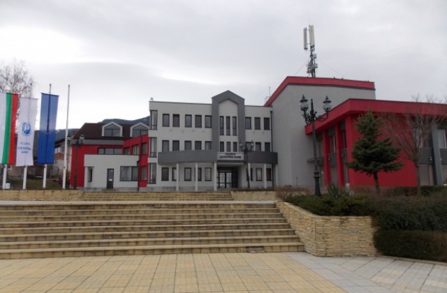 Община Сапарева баня търси фирма за поддръжка на обществени обекти