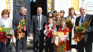 Министърът на образованието проф Анелия Клисарова посети Мездра