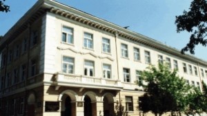 Новата директорка на Автото стегна редиците