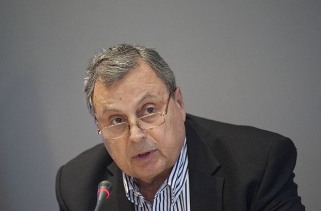 Данев: Докато се синдикализира, икономиката няма да тръгне