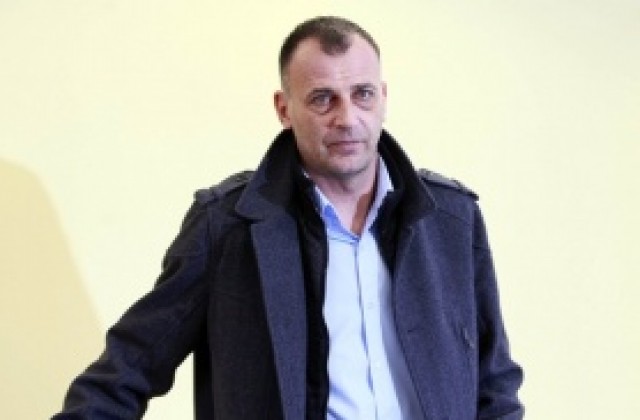 Тони Здравков: Не мога да работя с непрофесионалисти