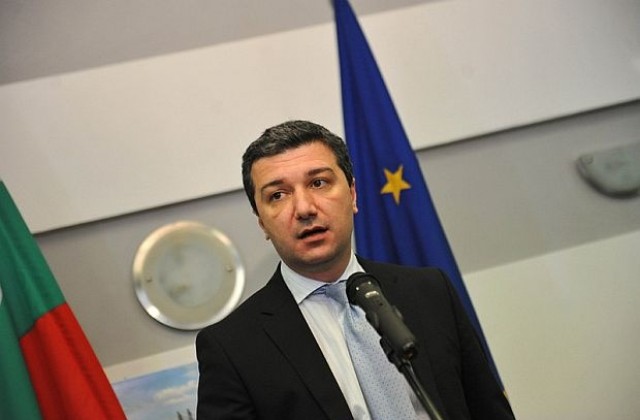 Стойнев обвини предишната власт за проблемите в енергетиката