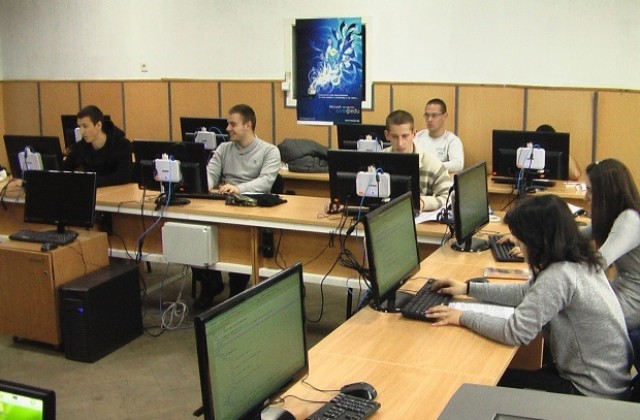 Нови лаборатории и учебни работилници в ПТГ „Д-р Никола Василиади”