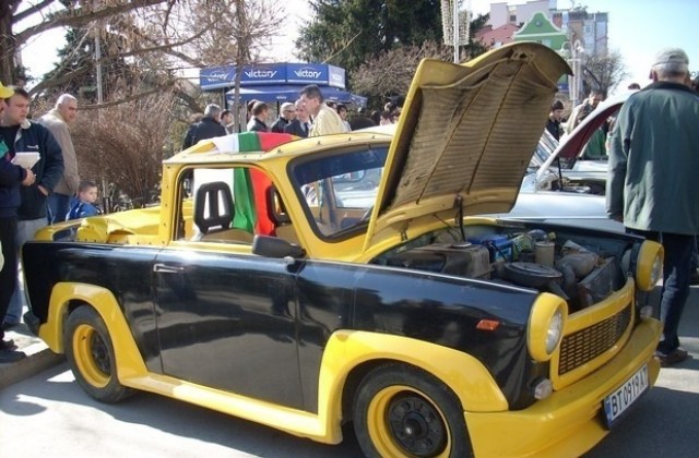 Трабант фест за пети път във В. Търново