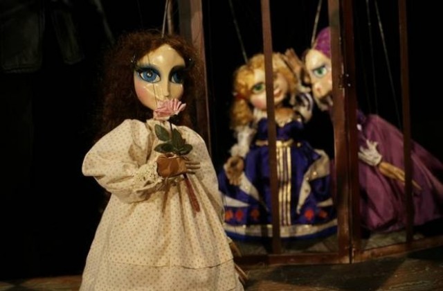 Гостува старозагорският куклен театър