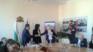 С пари по програма Красива България ремонтират покрива на училището