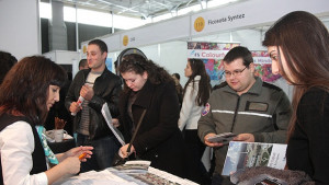 Консултират студенти за добра кариера и развитие