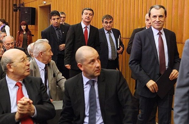 България е готова да открие директни морски линии за товари към Русия