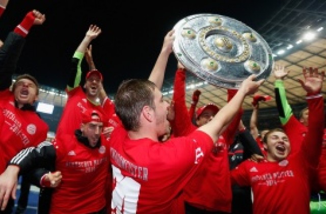 ВИДЕО: Феноменално! Байерн е шампион през март!