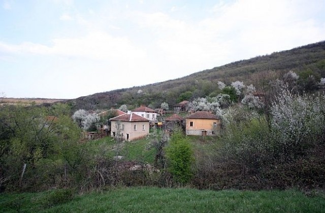 Типично пролетно време през следващите 10 дни