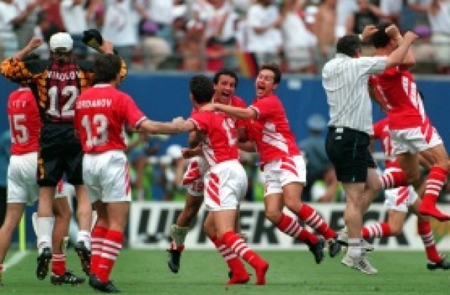 Пената събира четата за юбилея от САЩ 1994