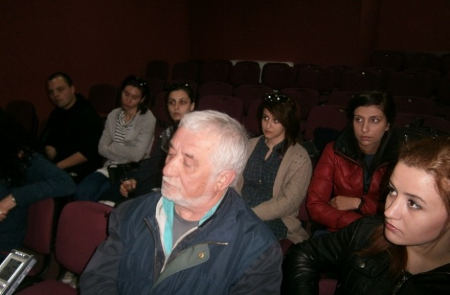 Проф. Румен Рачев: Горд съм от това, което е направил Чавдар Ненов с театъра в Кюстендил