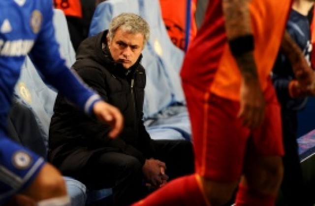 Моу: Никога не съм искал мястото на сър Алекс