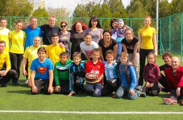 Народна топка за трети път
