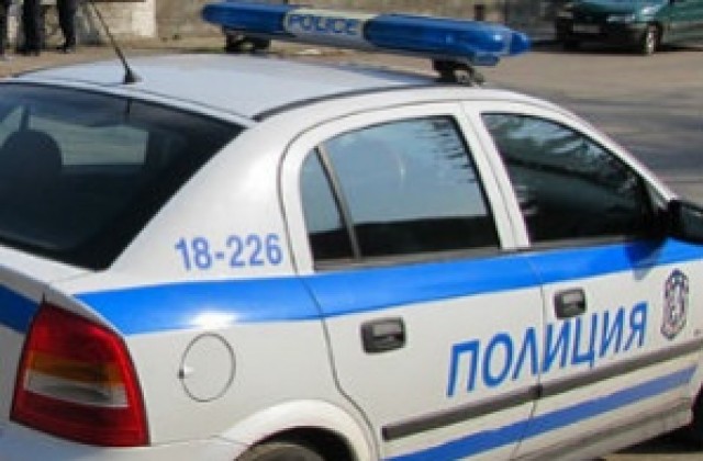 35-годишен загина на пътя край Попово, блъснал колата си в дърво