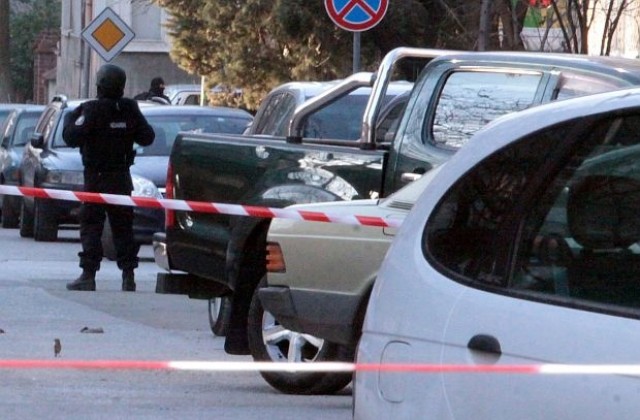 Военни взеха снаряда, открит в сграда в София