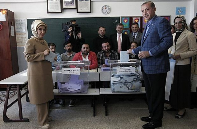 Опозицията ще оспорва резултатите от изборите в Анкара