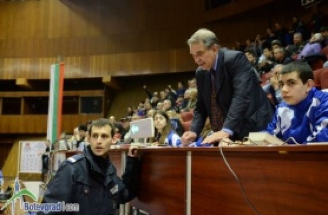 Балкан алармира за инциденти по време на мача с Черно море