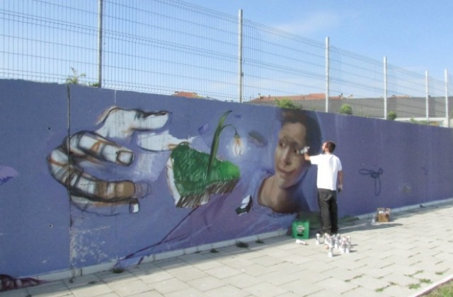 Графити на екотематика радват горнооряховчани в парк Пролет