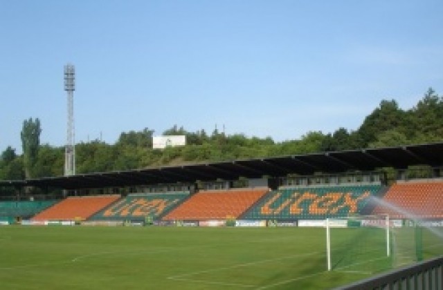 Локо Сф заяви Ловеч за Европа, дължи пари на петима