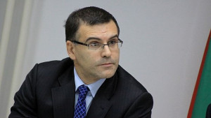 Дянков раздал близо 52 млн лв бонуси през 2012а