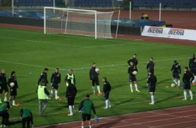 Играем контрола с Канада в Австрия на 23 май