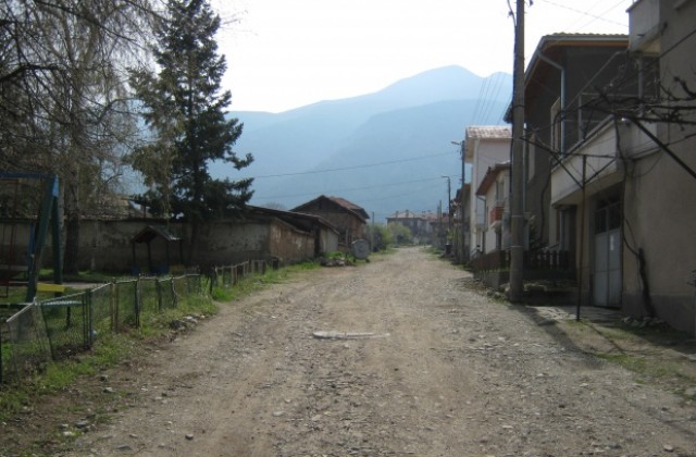 Община Сапарева баня кандидатства с проект за асфалтиране на 5 улици в Ресилово