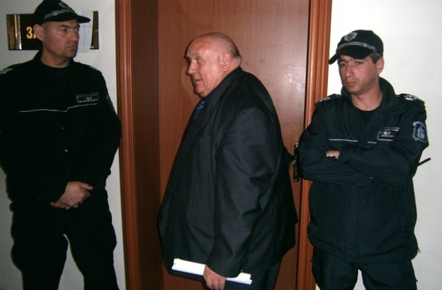 Обвиненият в умишлено убийство Мирослав остава в ареста