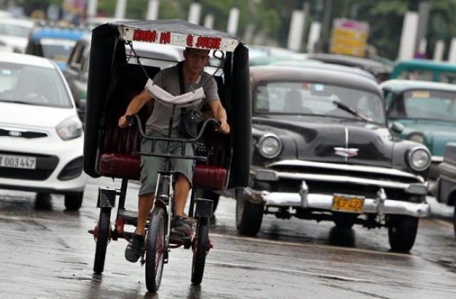 Куба ще следи с GPS система градския транспорт