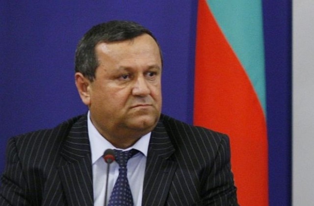 Министър Хасан Адемов идва в Бургас