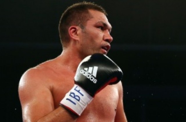 Кобрата ще се бие с 23-годишен американец