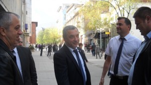 Валери Симеонов от НФСБ пристигна във Враца