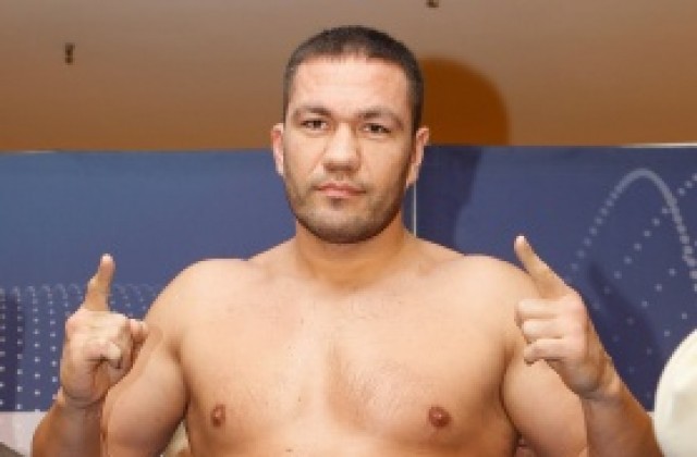 Невероятно! Четвърти съперник за Кобрата