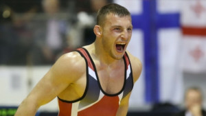 Александър Костадинов смачка съперник и стана евро шампион