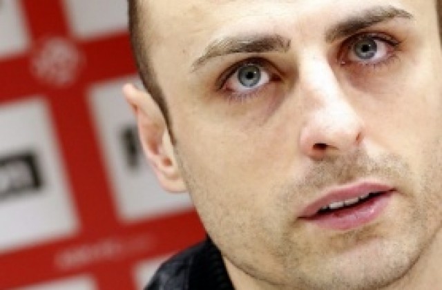 Асистенция след засада на Бербатов, но успех за Монако