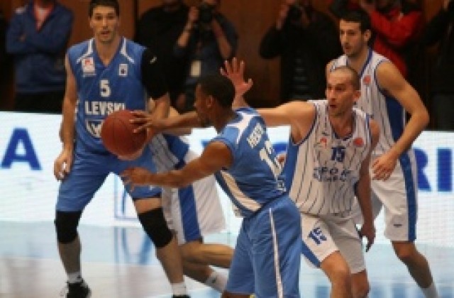 Симеон Варчев атакува БФБаскетбол заради съдийството