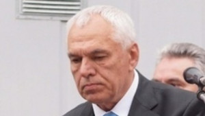 Симеон Варчев атакува федерацията по баскетбол заради съдийството