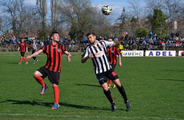 Горнооряховци биха в Белене, павликенци паднаха в Никопол