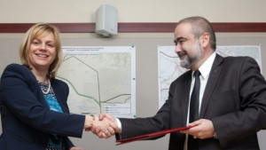 Десислава Терзиева и Стефан Чайков дават начало на ремонта на