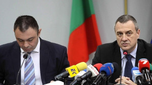 Лазаров искал да хвърли оставка след Лясковец но Йовчев не