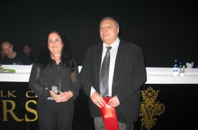 Наградиха заслужили лекари от МБАЛ „Проф. д-р Стоян Киркович