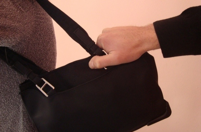 Обраха 17-годишни младежи в Стара Загора