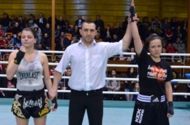 Двама състезатели ще представят България на европейскито първенство по кикбокс