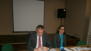 9 души на приемната на ДКЕВР в Кюстендил