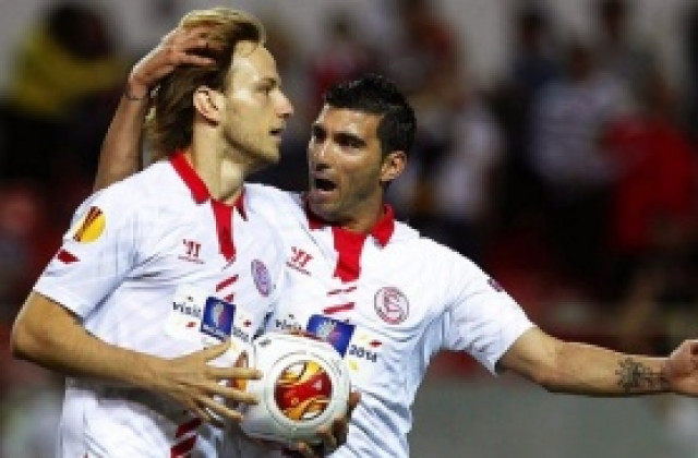 ВИДЕО: Десет от Севиля съсипаха безпомощния Порто