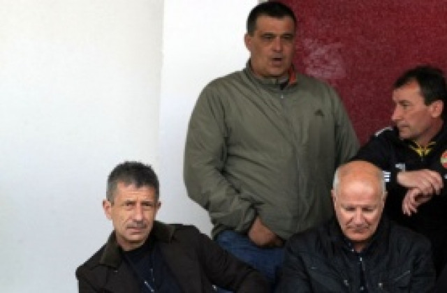 Национален треньор: Изгониха ни от „Армията“, защото си говорим на по бира