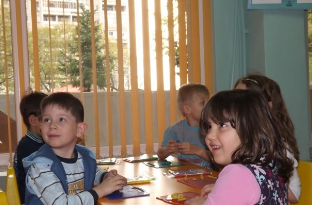 Общината осигурява ново обзавеждане за детските градини