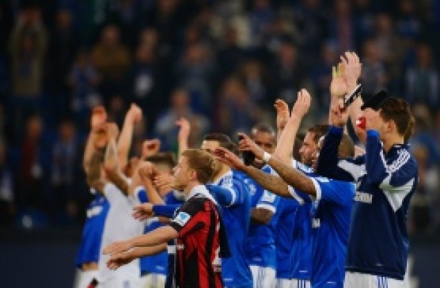 Шалке продължава гонитбата с Дортмунд